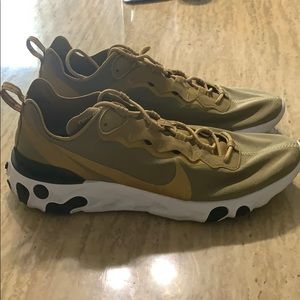 Nike React Element 55